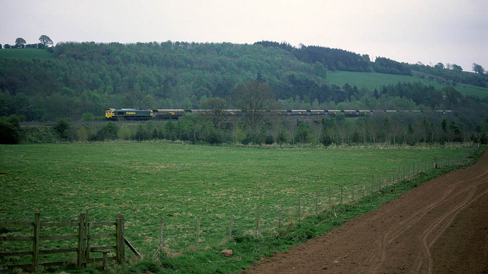 66544 at Eden Lacy Viaduct