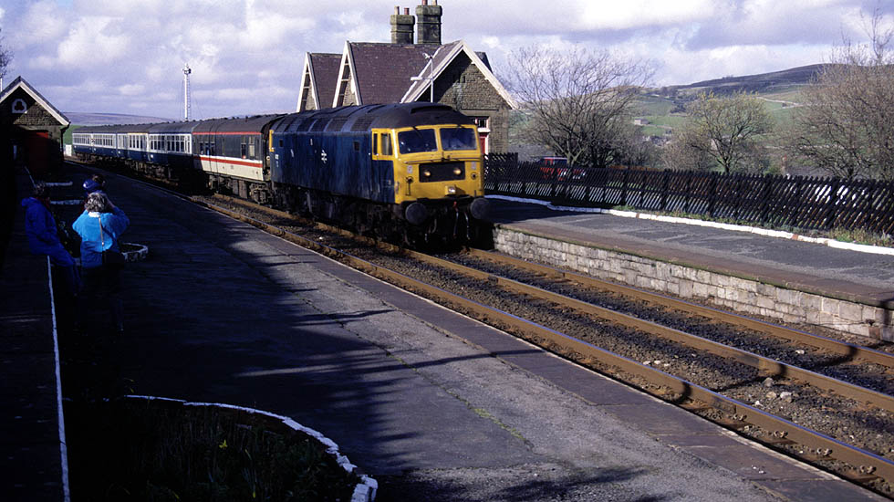 47117 at Horton in Ribblesdale